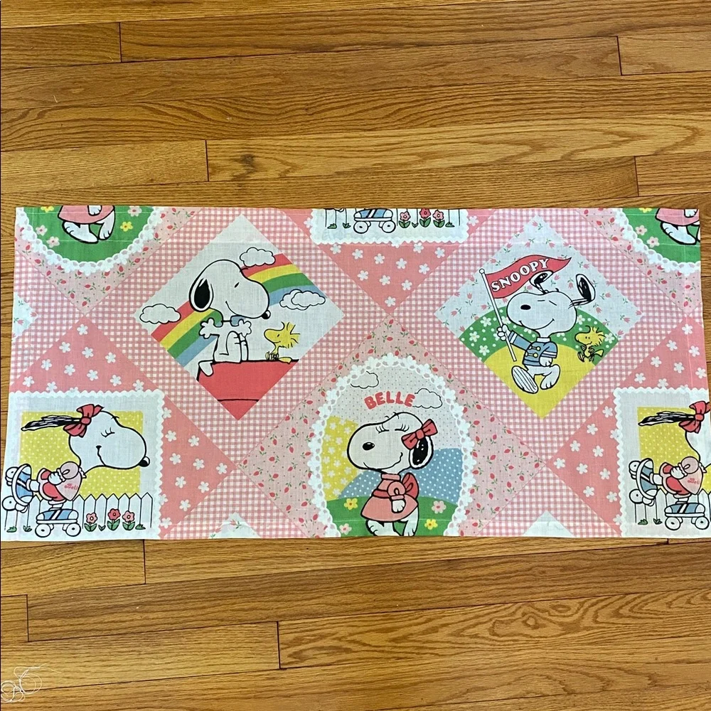 VTG Snoopy & Belle Handmade Valance